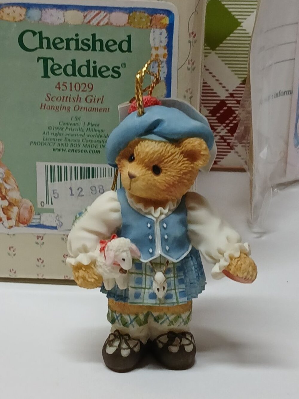 1998 Priscilla HILLMAN Enesco The CHERISHED TEDDIES Scottish Girl BEAR ORNAMENT